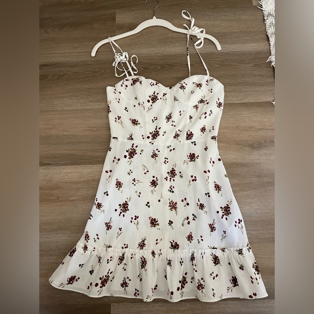 Aritzia floral dress